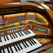 Lowrey Imperial organ, warm oak cabinet - Organ Pianos