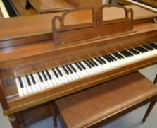 Plaincrest Spinet Piano