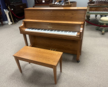 Yamaha P22 studio piano