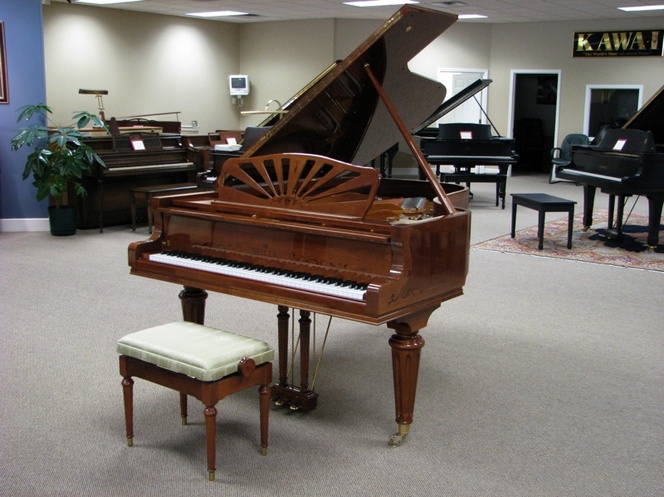 2006 Seiler Louvre 6'1 - Grand Pianos