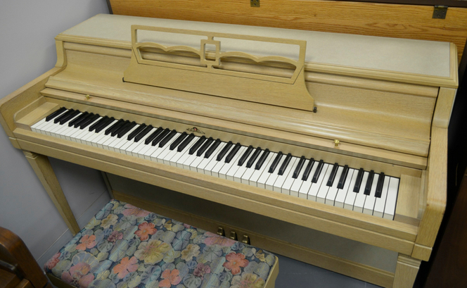 wurlitzer console piano value 2719