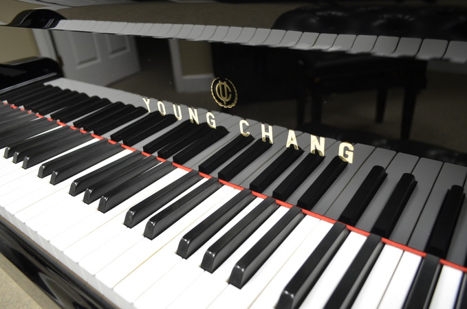 1989 Young Chang G213 Grand Piano