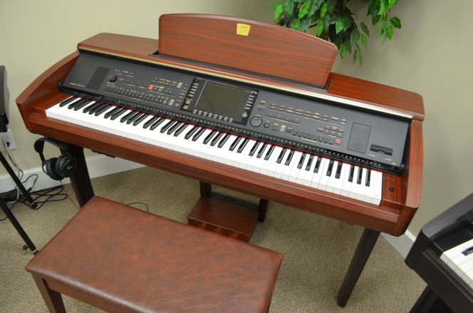 Yamaha Clavinova CVP-307 Digital Piano - Digital Pianos