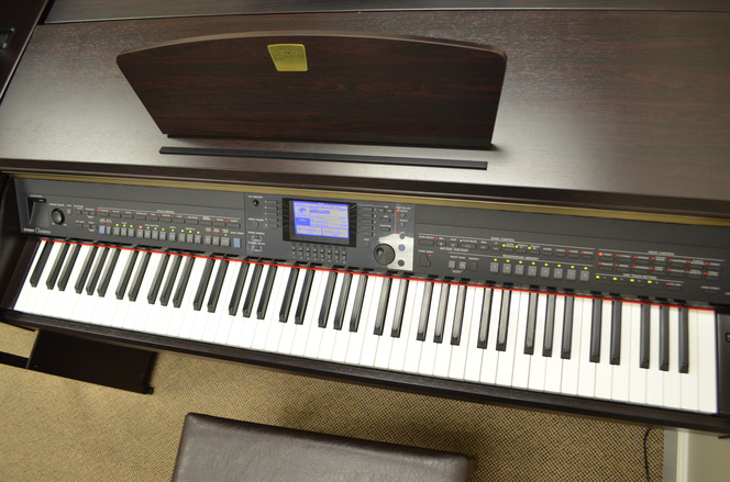 Yamaha Clavinova CVP-501 Digital Piano - Digital Pianos