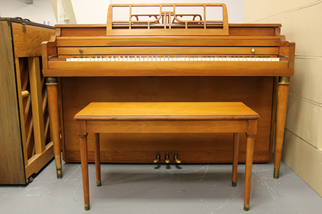 1958 Gulbransen spinet piano
