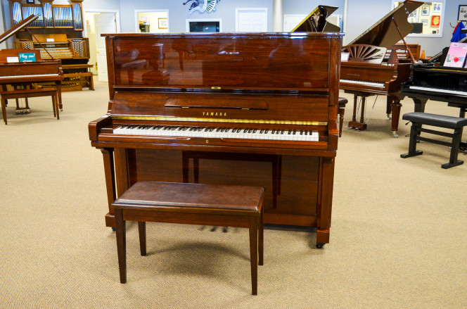 1992 Yamaha U3 polished WALNUT - Upright - Professional Pianos