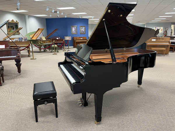 2010 Yamaha C7 conservatory grand piano - Grand Pianos